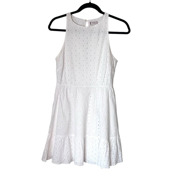 Aritzia Sunday Best White Eyelet Lace High A-Line Dress- Size 6 - Picture 1 of 10